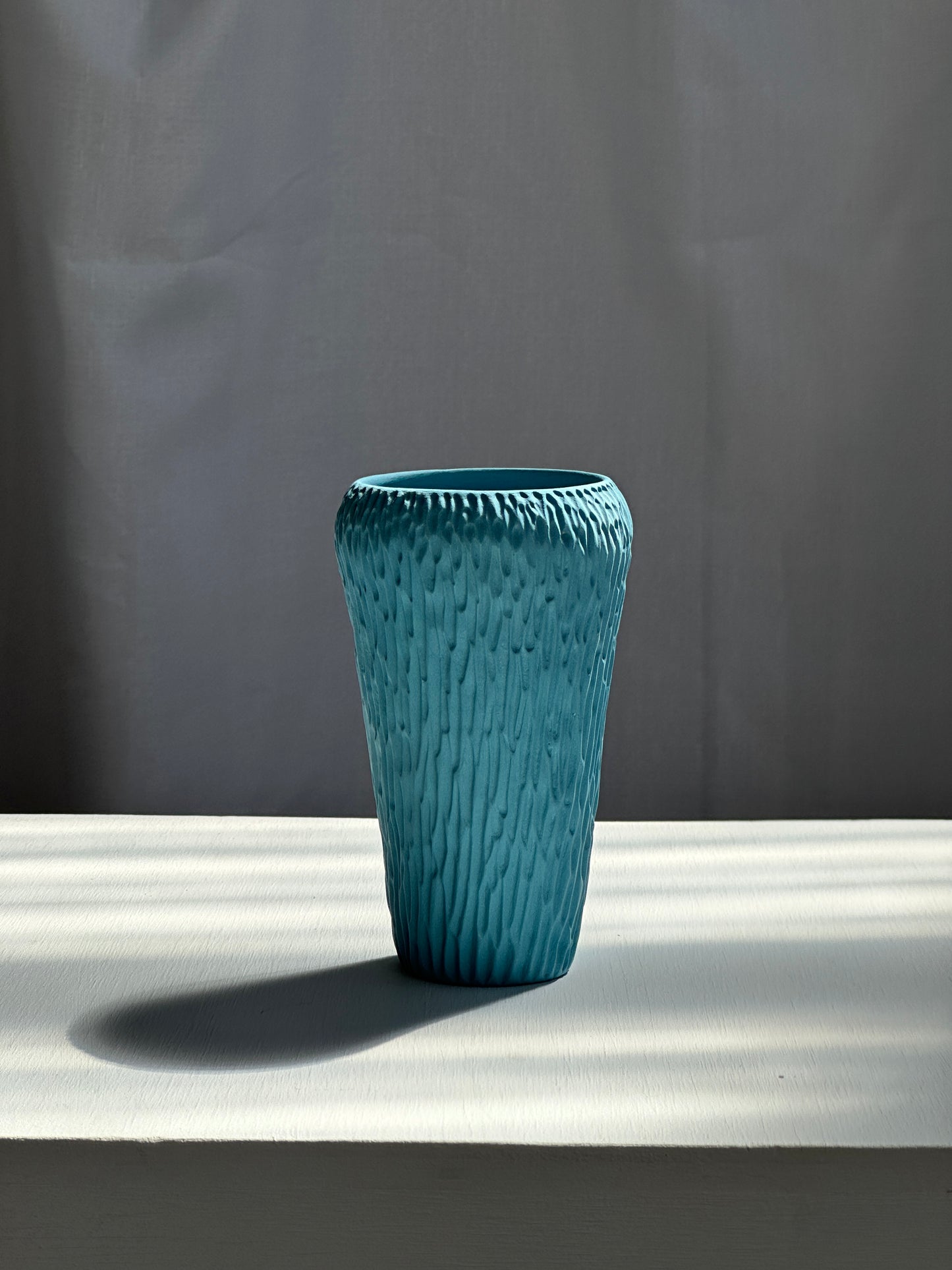 TIFFANY BLUE VASE - Medium